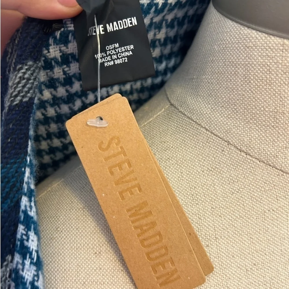 Steve Madden Blue Turquoise Reversible Plaid Houndstooth Shawl Scarf Wrap - Picture 13 of 13